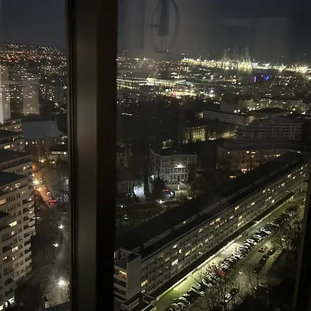 Apartment Anss Hanza Tower Deluxe With Pool